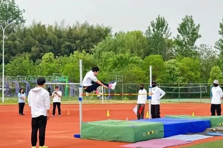 微信图片_20250428165101.jpg