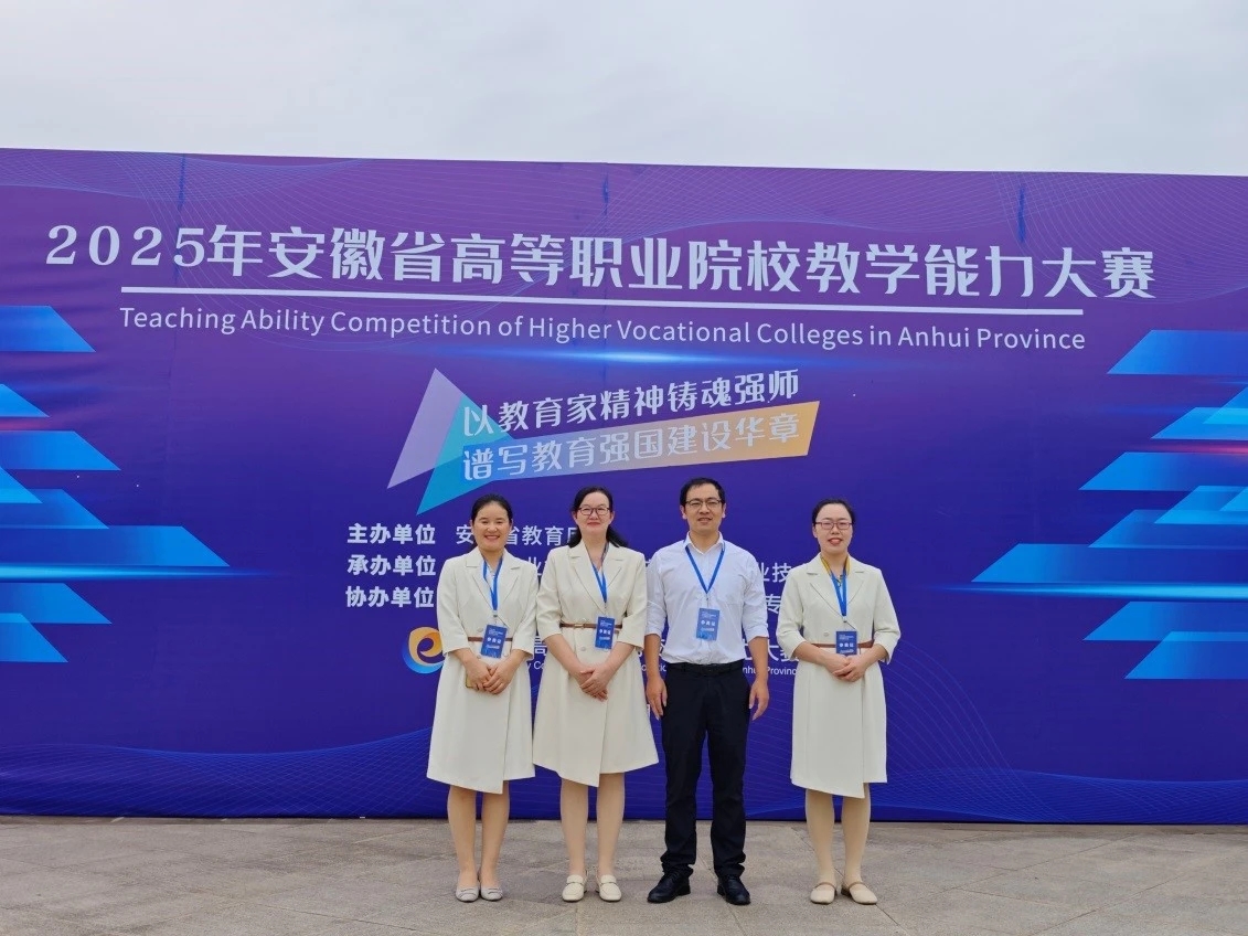 20251004163821_541156.jpg mmexport1759566390664.jpg