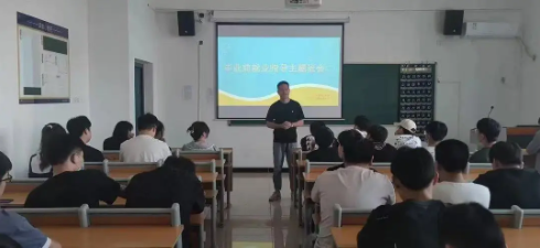 屏幕截图 2025-10-28 213339.png