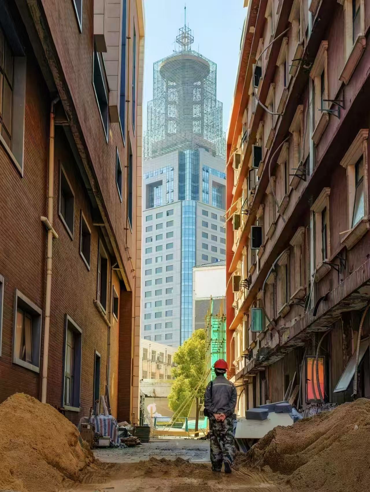 20251127182228_107566.jpg 20251127182228_107566.jpg