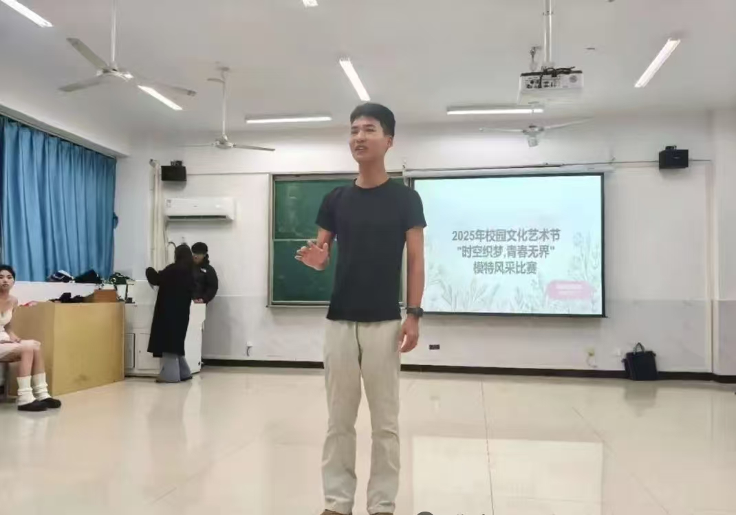 20251127185451_986396.jpg 20251127185451_986396.jpg