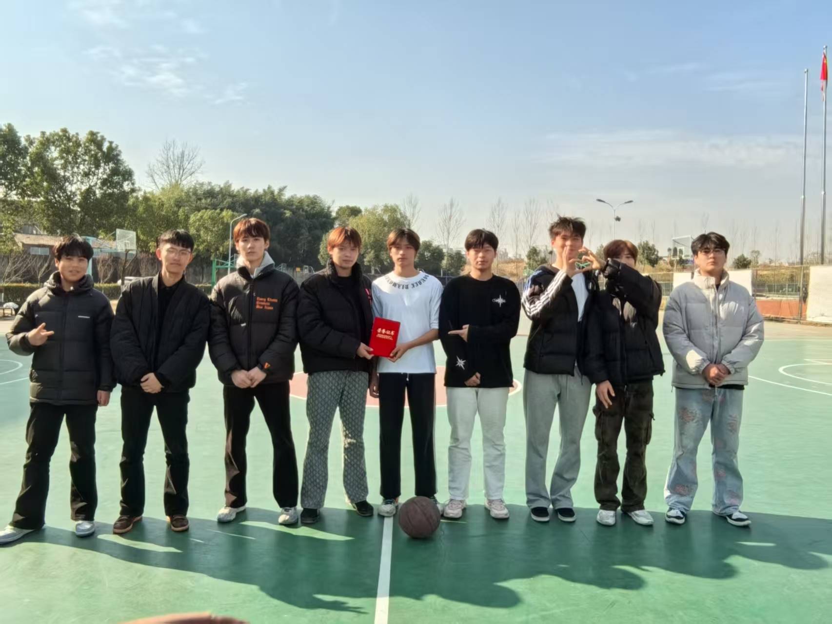 20251209164434_255875.jpg 20251209164434_255875.jpg