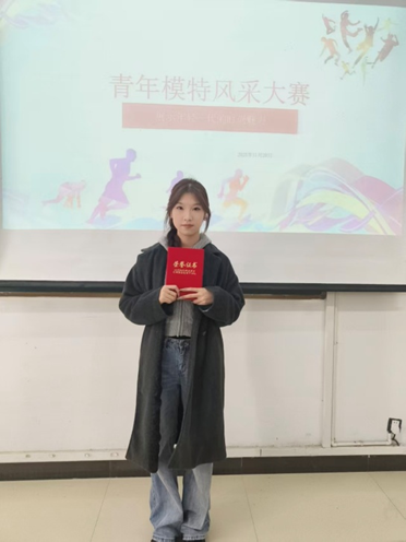 20251209230940_866647.png mmexport1765292613688.png