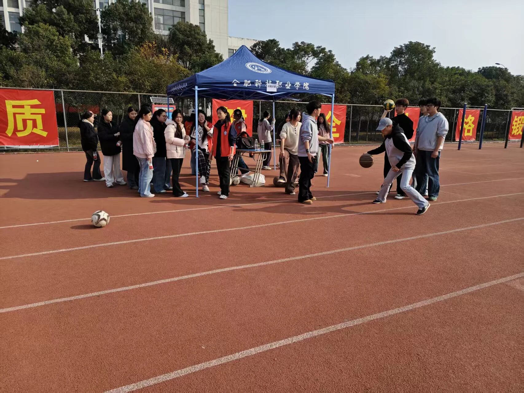 20251211120334_164269.jpg 微信图片_2025-12-11_113420_761.jpg