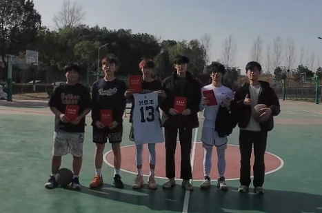 屏幕截图 2025-12-23 222652.png