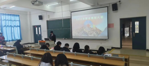 屏幕截图 2025-12-23 223032.png