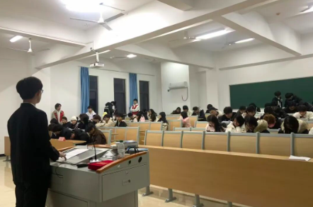 屏幕截图 2025-12-23 223600.png