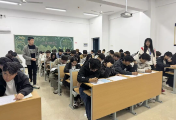 屏幕截图 2025-12-29 215248.png