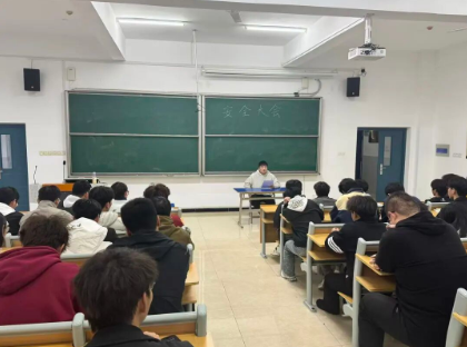 20251229215652_866407.png 屏幕截图 2025-12-29 215616.png